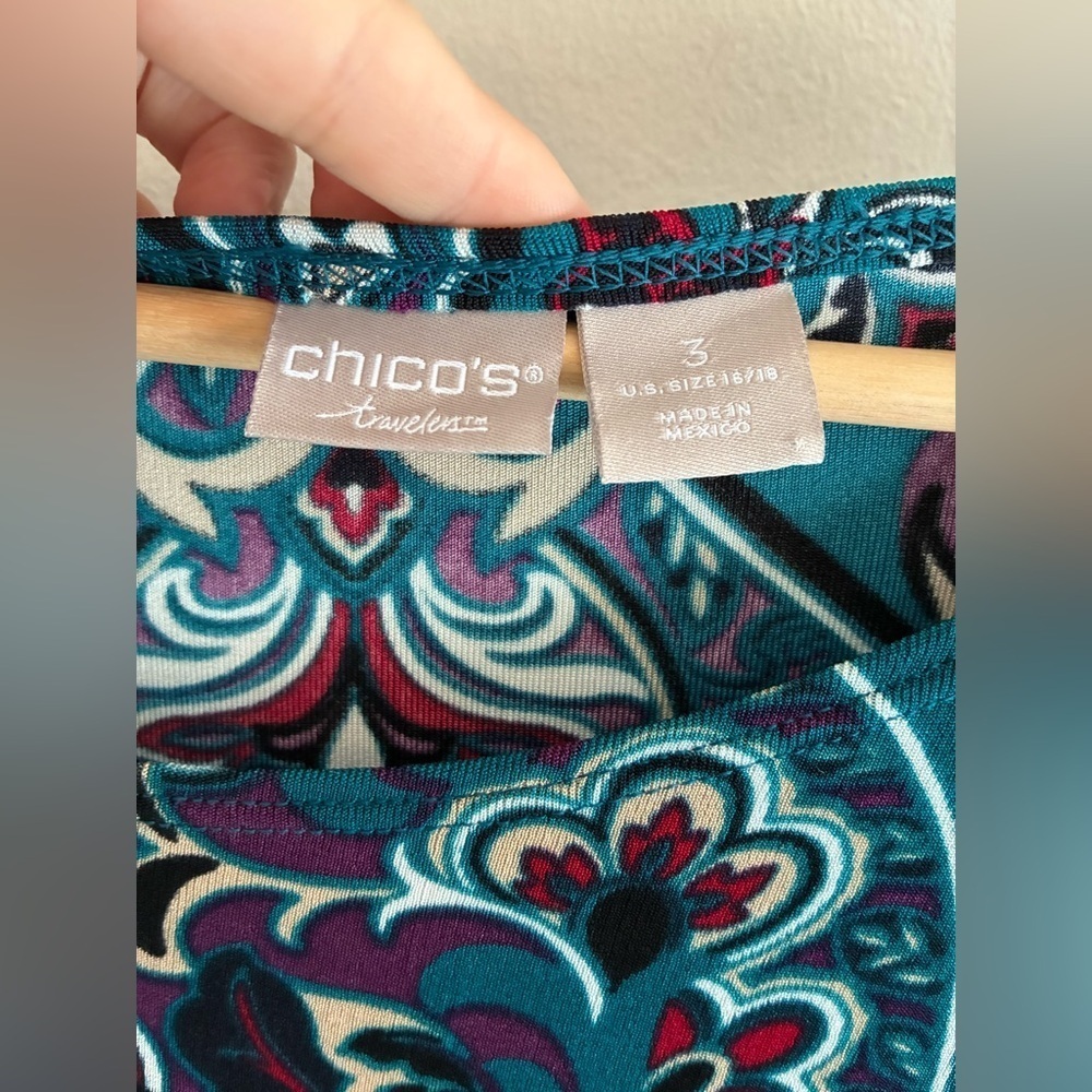 Chicos Travelers Top 3/XL Blue Paisley Tunic Wrinkle Free Flowy Stretch - Picture 2 of 9